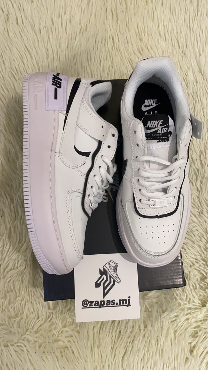 AF1