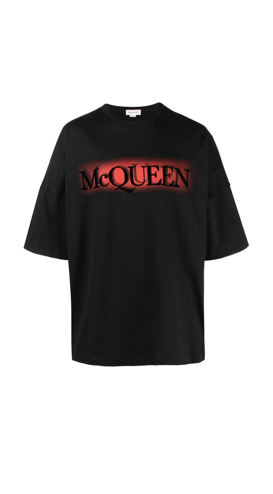 Camiseta MCQU££N