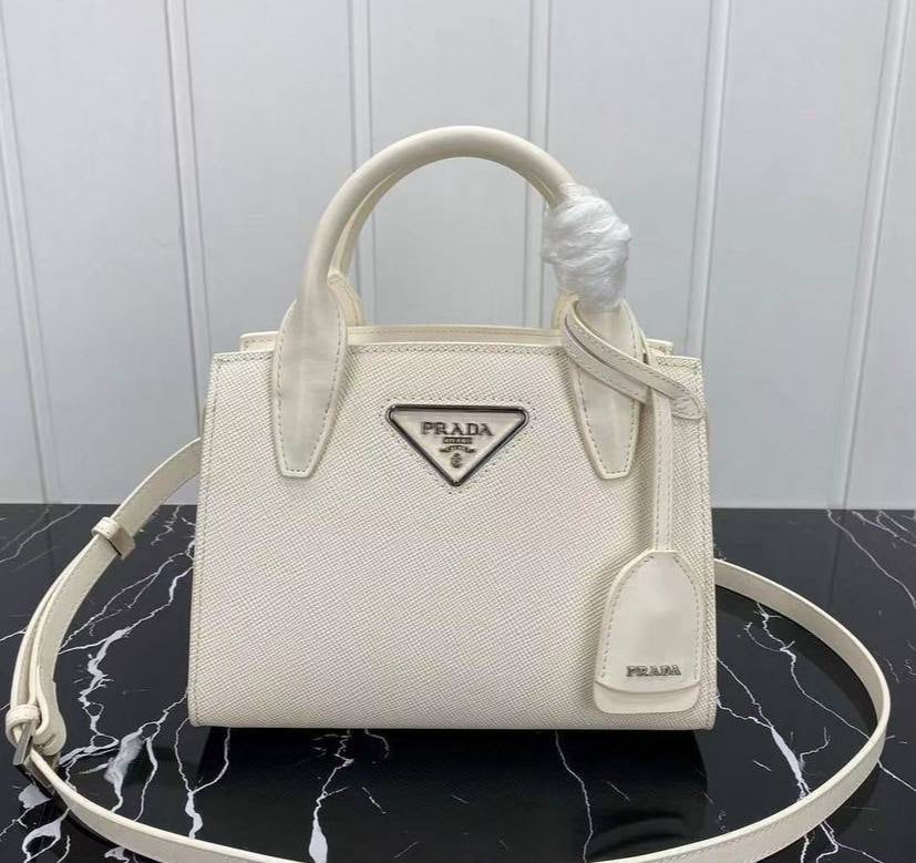 Women's bag 